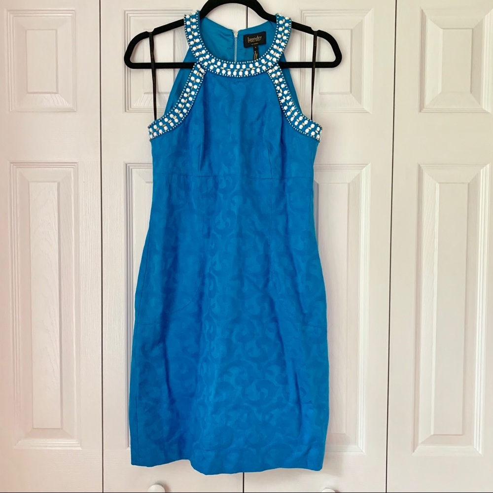 Laundry dress